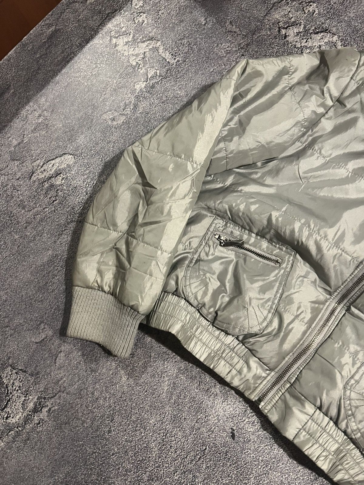 Japanese Brand Glamour Y2K Silver Bomber / Balenciaga Style / AvanGarde 90 Size US S / EU 44-46 / 1 - 4 Thumbnail