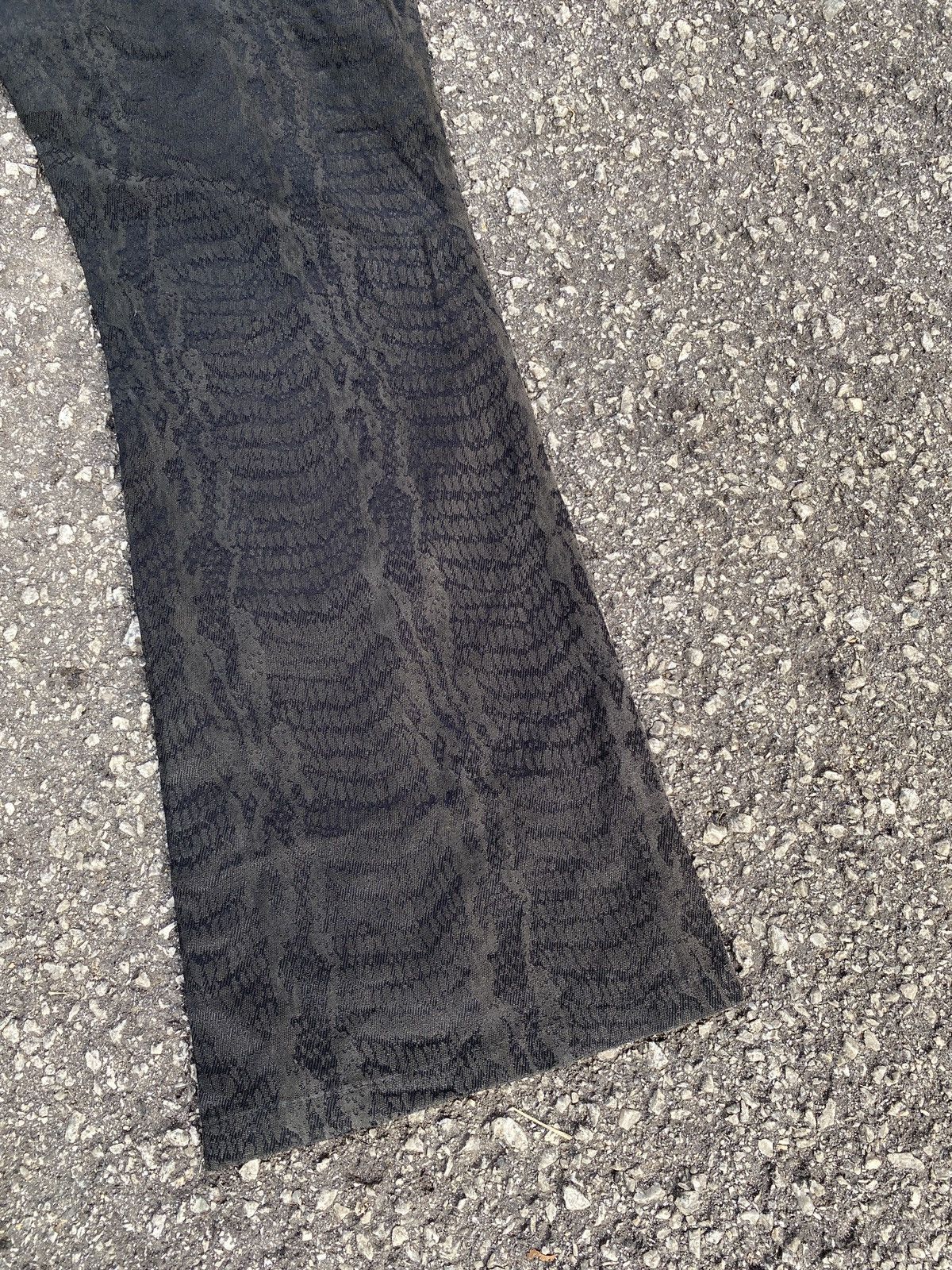 Japanese Brand Japanese Vintage Semantics Design Snake Print Flare Pant Size US 33 - 8 Thumbnail