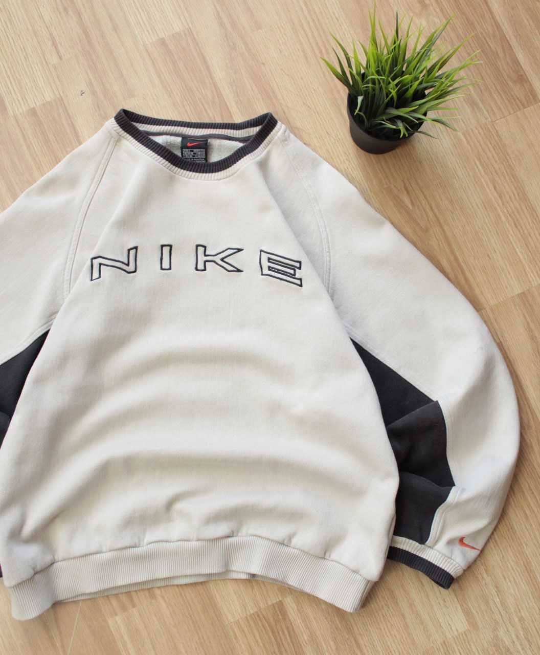 Nike × Vintage 🍪 90s Rare Swoosh Nike Sweatshirt Spellout Baggy Oversize Size US S / EU 44-46 / 1 - 2 Thumbnail