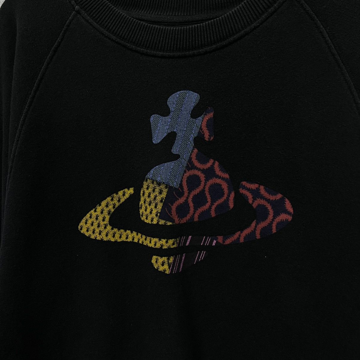 Vivienne Westwood Vintage Vivienne Westwood Sweatshirt Big Logo Orb Pullover Size US XS / EU 42 / 0 - 5 Thumbnail
