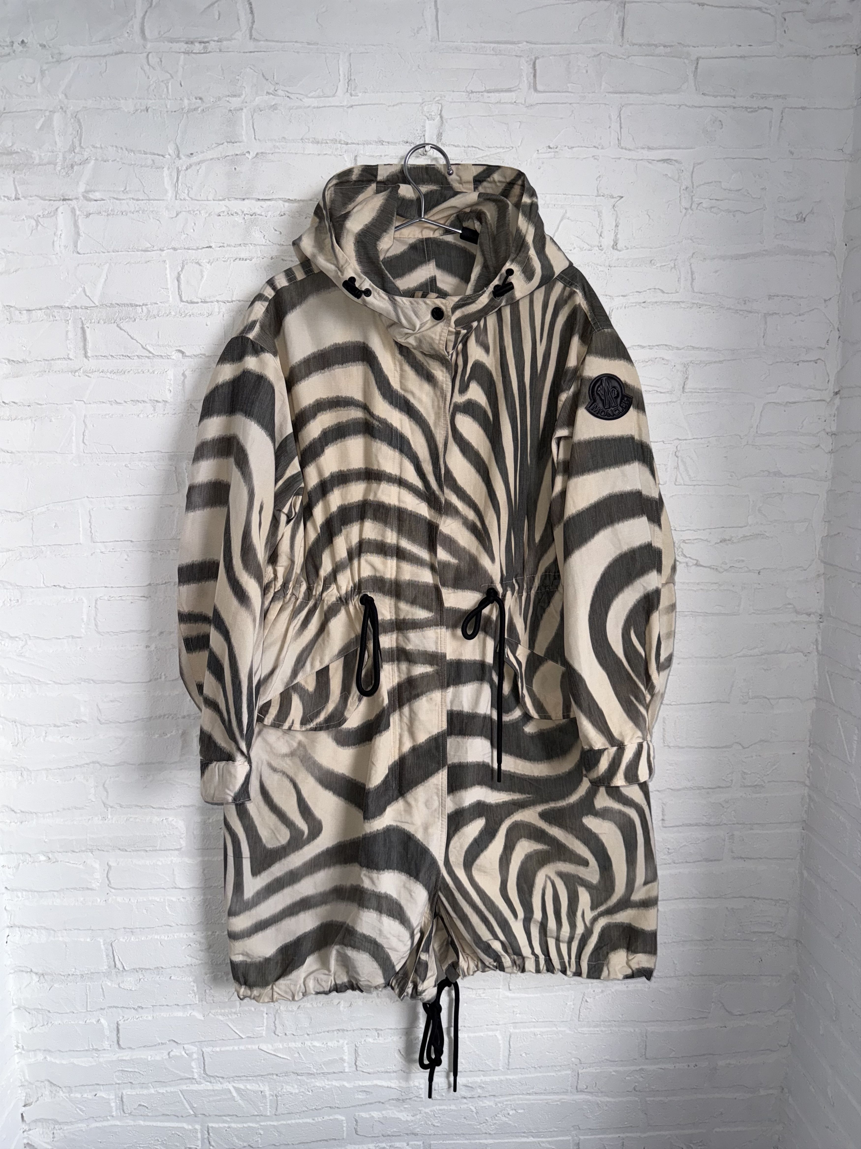 Moncler Moncler Achird Zebra Print linen blend Parka Coat Size ONE SIZE - 4 Thumbnail