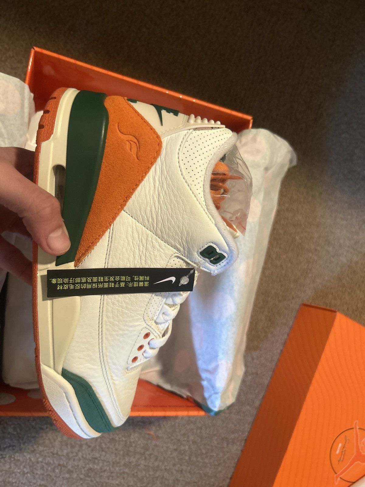 Nike Jordan 3 Solefly Size US 7 / EU 40 - 2 Thumbnail