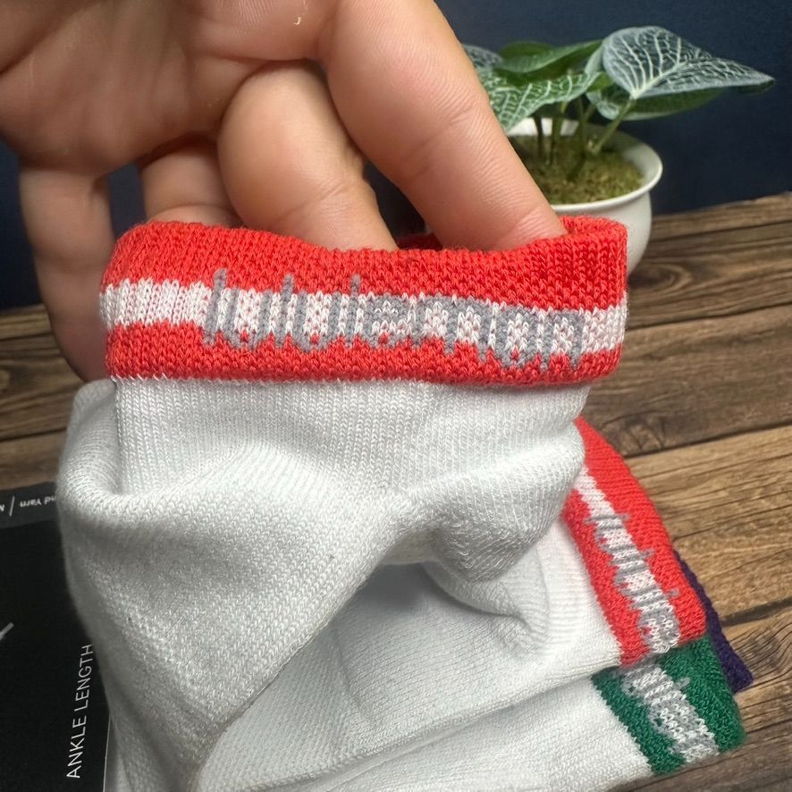 Lululemon Lululemon Men's Daily Stride Ankle Socks 5 Pack NWT Size XL Size ONE SIZE - 8 Thumbnail