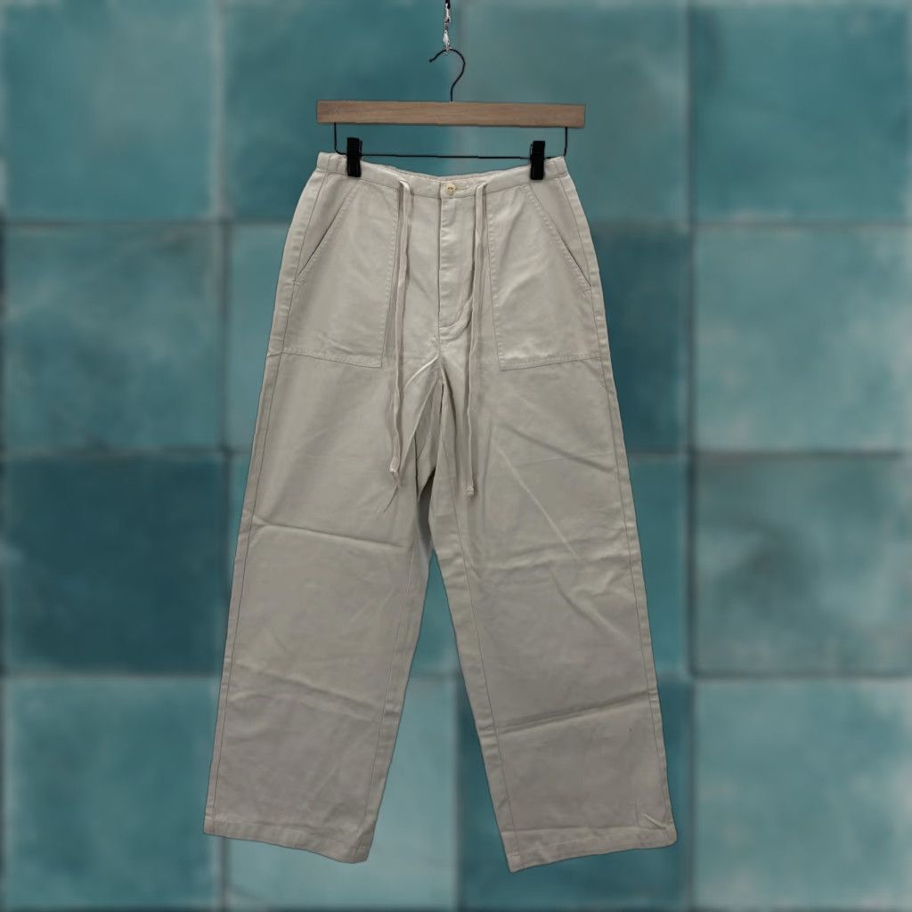Eddie Bauer Eddie Bauer Pants Womens 4 Khaki Elastic Waist Drawstring Pockets Utility Patch Pockets Chino Straight Leg 28 In Beige/Twill Cotton Size 27" / US 4 / IT 40 - 1 Thumbnail