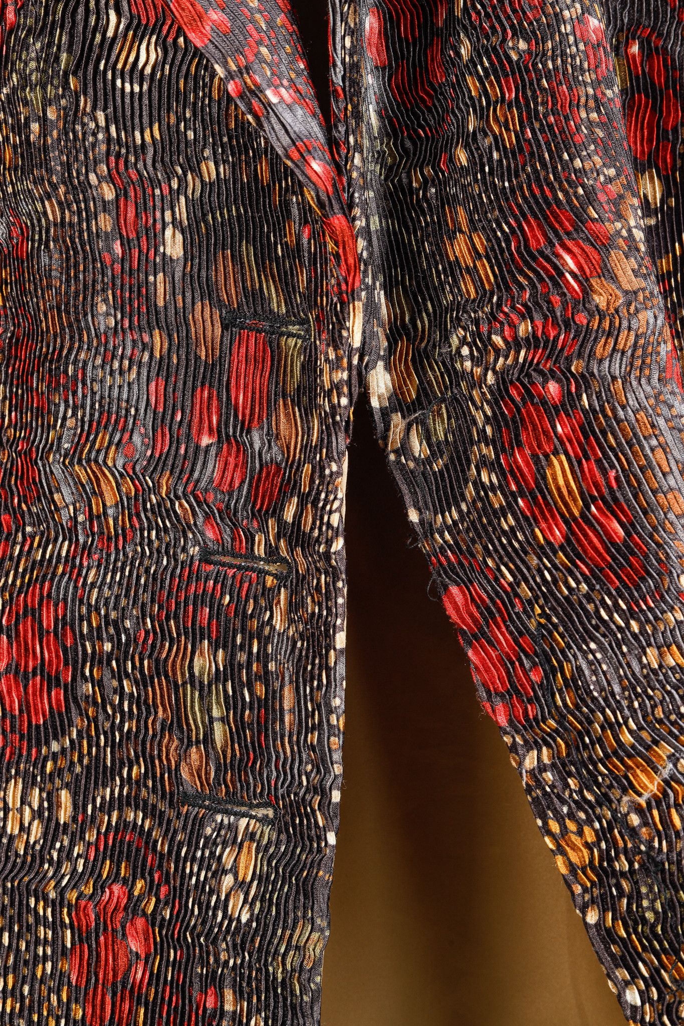 Armani Collezioni Armani Collezioni Vintage F/W 2005 Floral, Pleated Blazer Size L / US 10 / IT 46 - 9 Thumbnail