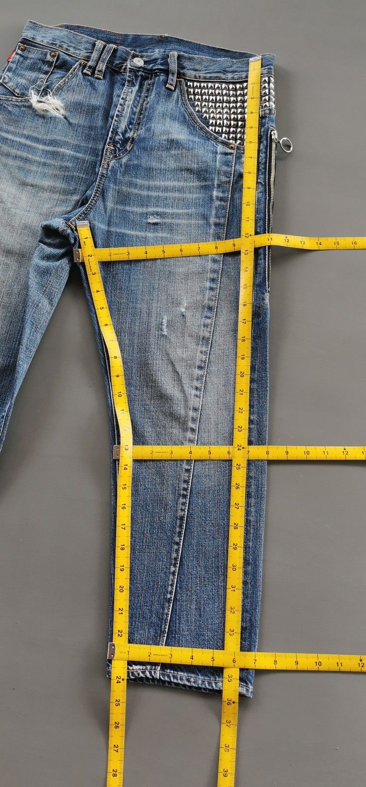 Seditionaries Punk Studded Zipper RNA Japan 3Q Short Jeans Size US 31 - 15 Thumbnail