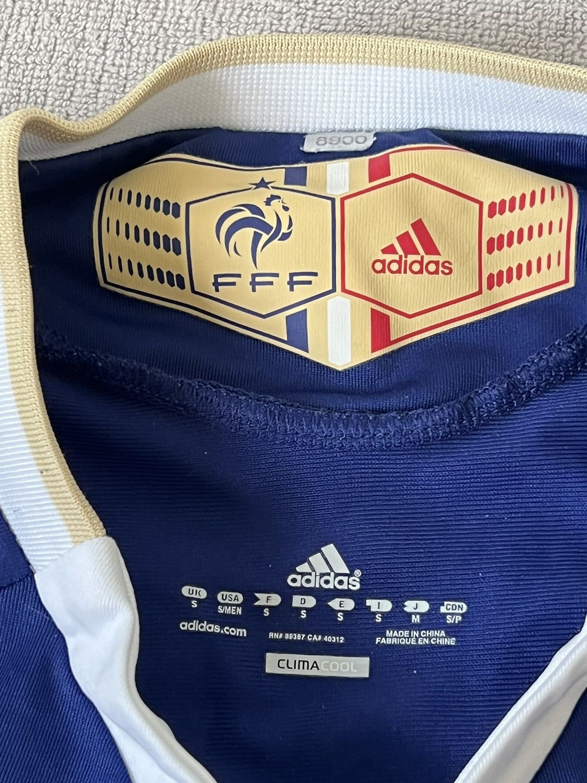Adidas Adidas France vintage football soccer jersey Benzema 2010 Size US S / EU 44-46 / 1 - 4 Thumbnail