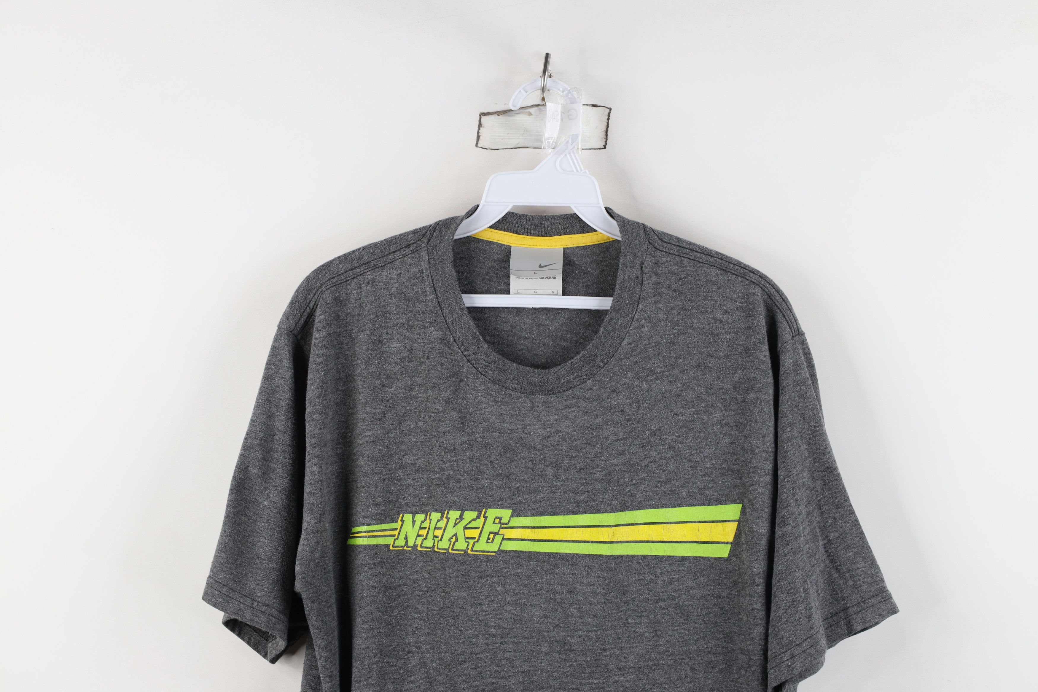Nike Vintage Y2K Nike Block Letter Spell Out Striped T-Shirt Gray Size US L / EU 52-54 / 3 - 2 Thumbnail