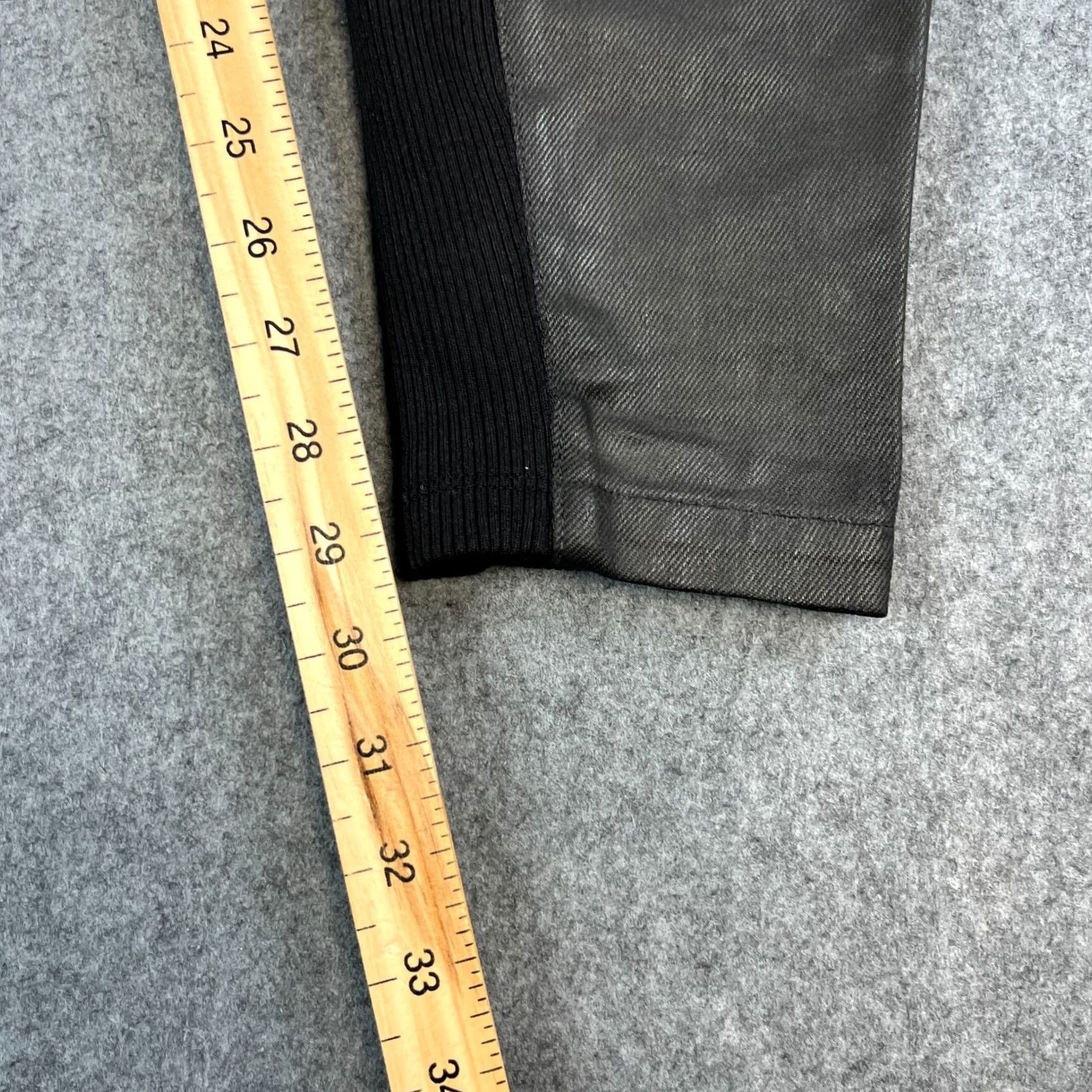 G-Star G-Star Mens Jeans Slim Fit 30 34 Black Motac 3D Leather Coated Look RARE Jeans Mens Slim Black Motac 3D Leather Look Size US 30 / EU 46 - 4 Thumbnail