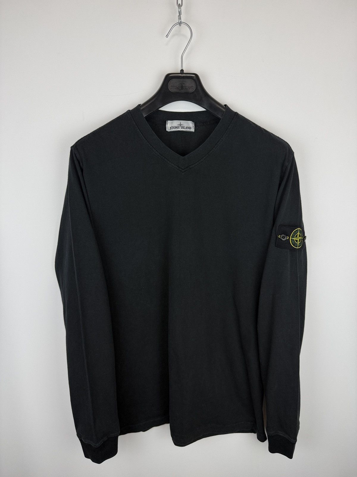 Stone Island Black Stone Island V-neck longsleeve crewneck Size US XXL / EU 58 / 5 - 1 Thumbnail
