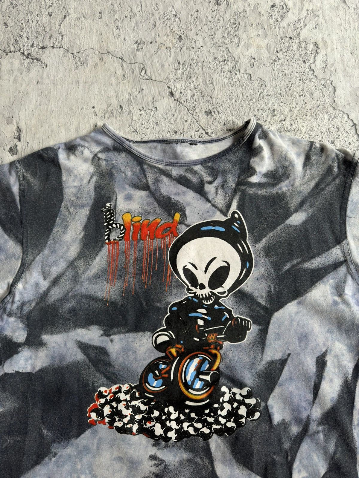 Blind Skateboards Vintage 2000s Blind Skateboards Skeleton Tee Size US M / EU 48-50 / 2 - 3 Thumbnail