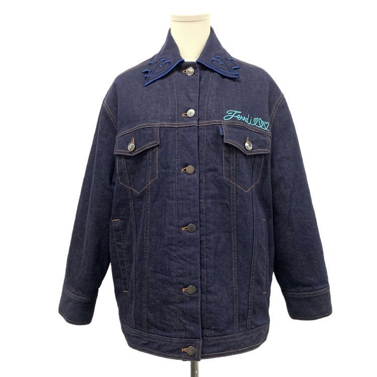 Fendi Fendi Heart Embroidered Denim Jacket Size 38 Size XS / US 0-2 / IT 36-38 - 1 Thumbnail