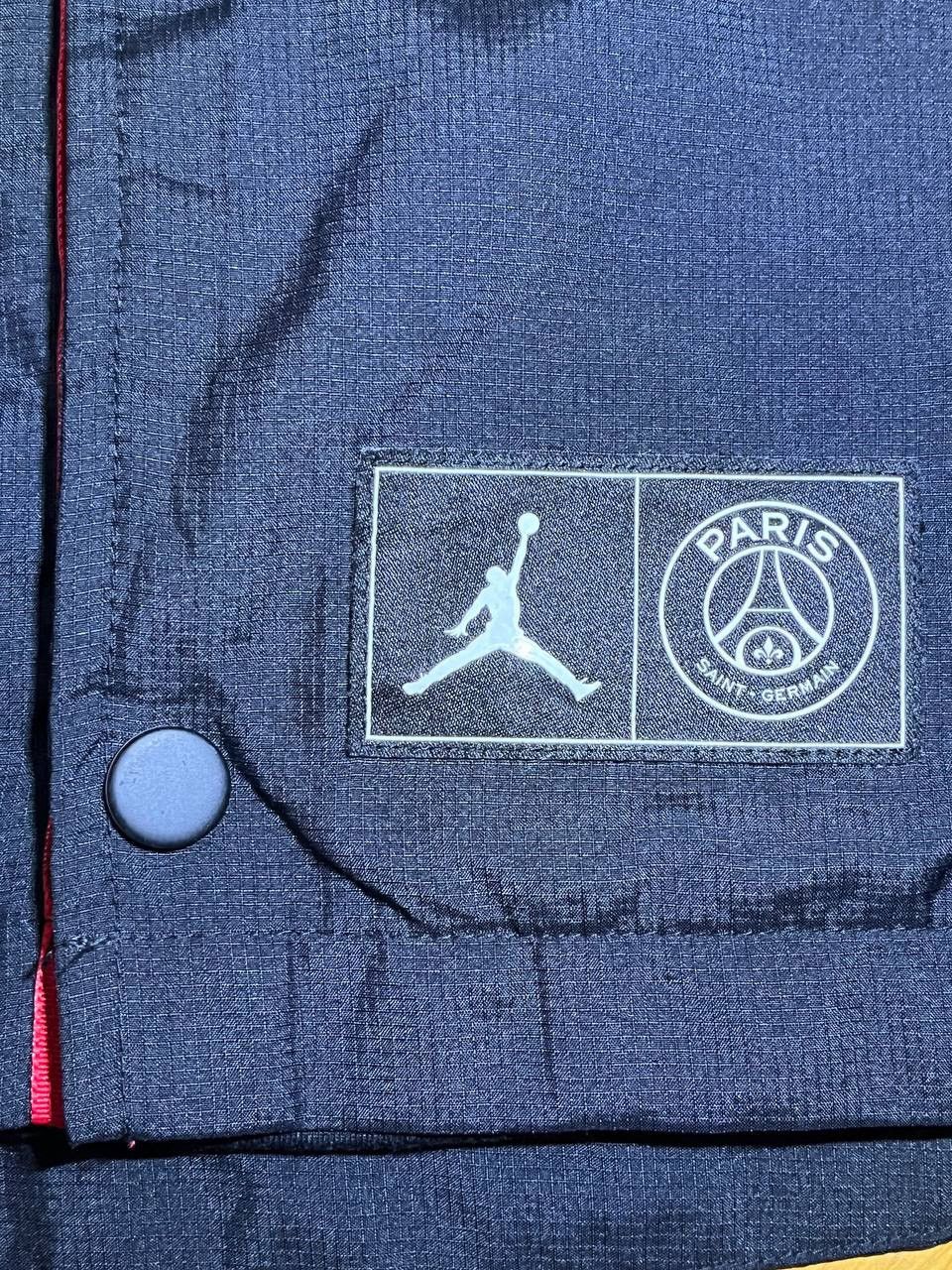 Nike Nike Air Jordan Paris Saint Germain FC light soccer jacket Size US L / EU 52-54 / 3 - 6 Thumbnail