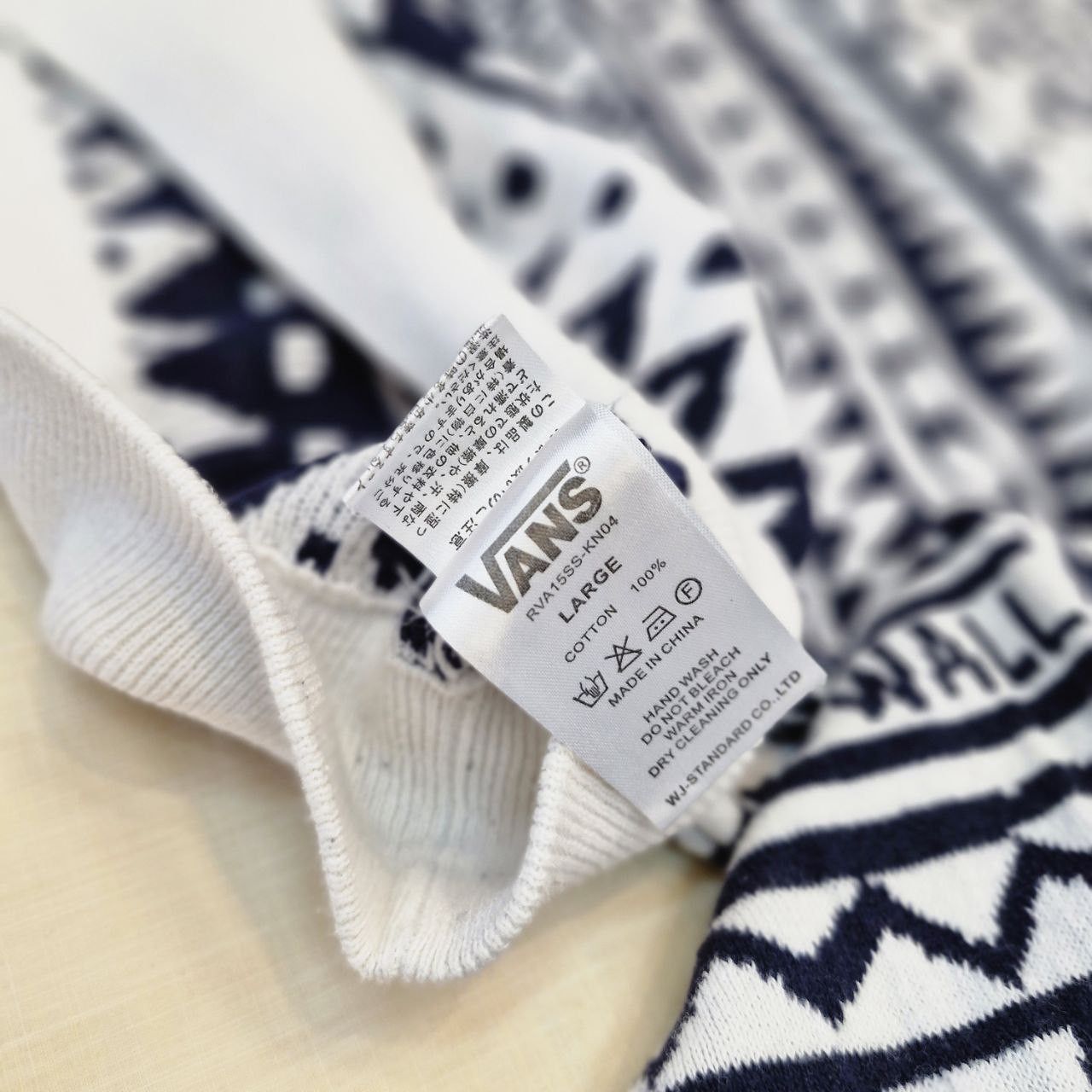 Vans × Vintage Vans Sweater Geometric Size US L / EU 52-54 / 3 - 4 Thumbnail