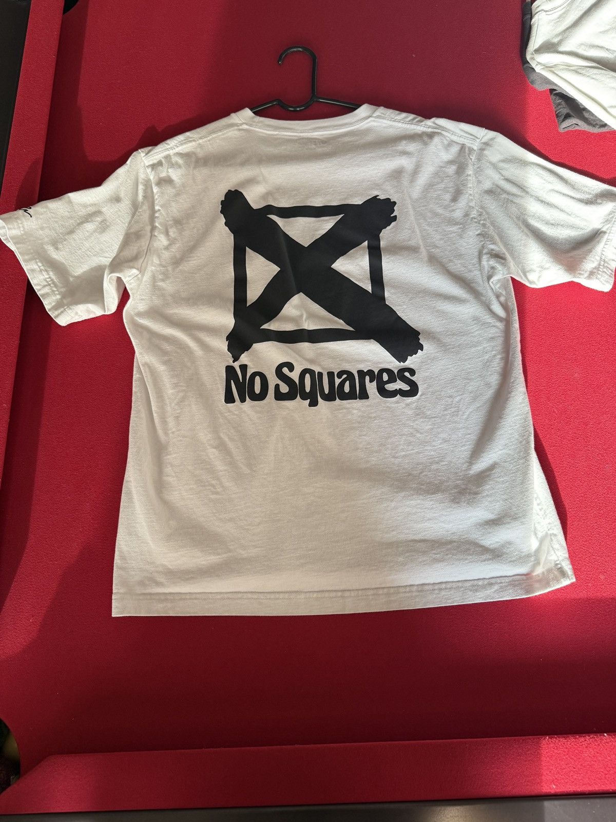 Uniqlo Uniqlo No Squares Tee Size US M / EU 48-50 / 2 - 1 Thumbnail