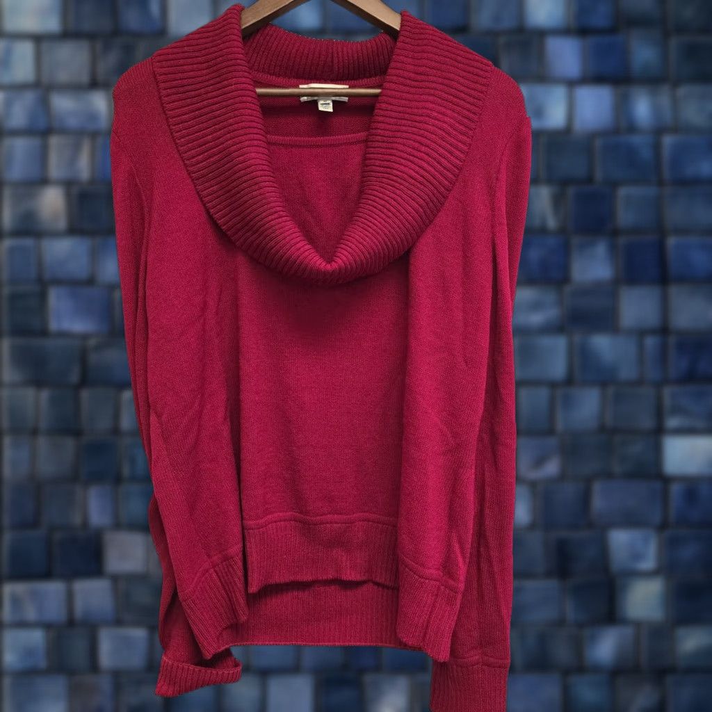 St. John St. John Sport Sweater Knit Cranberry Red Wool Cowl Collar Medium Women Size M / US 6-8 / IT 42-44 - 1 Thumbnail