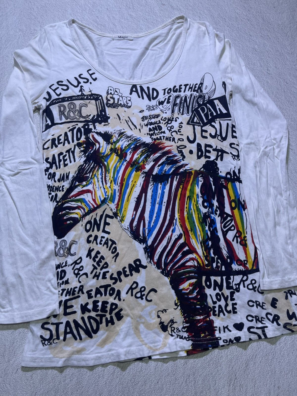 Japanese Brand Y2K MAGIC long sleeve tshirt full color motif Size US S / EU 44-46 / 1 - 2 Thumbnail