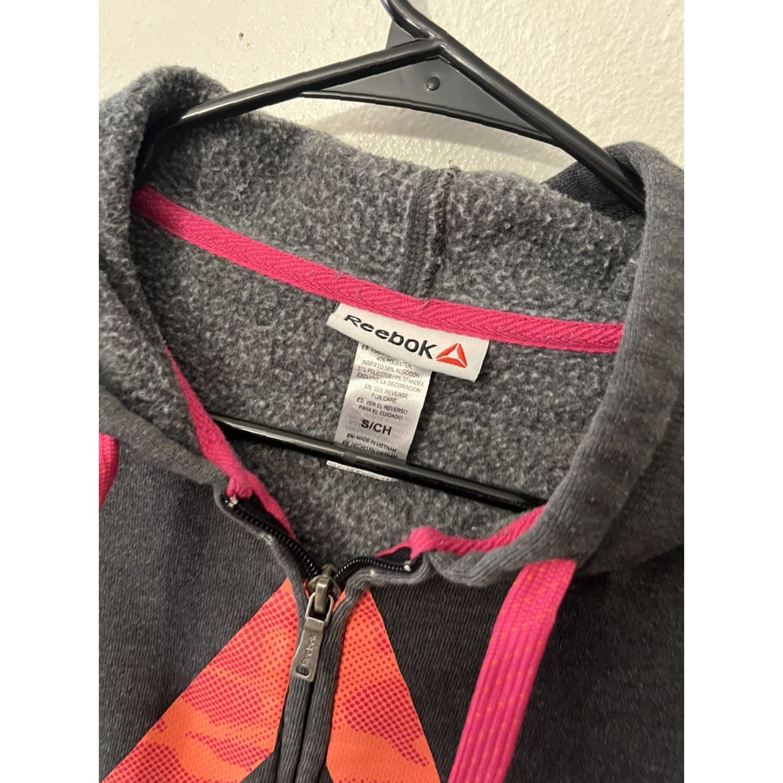 Reebok Reebok Sweater Woman Small Gray Pink Full Zip Hoodie Hooded Ladies Size S / US 4 / IT 40 - 2 Thumbnail