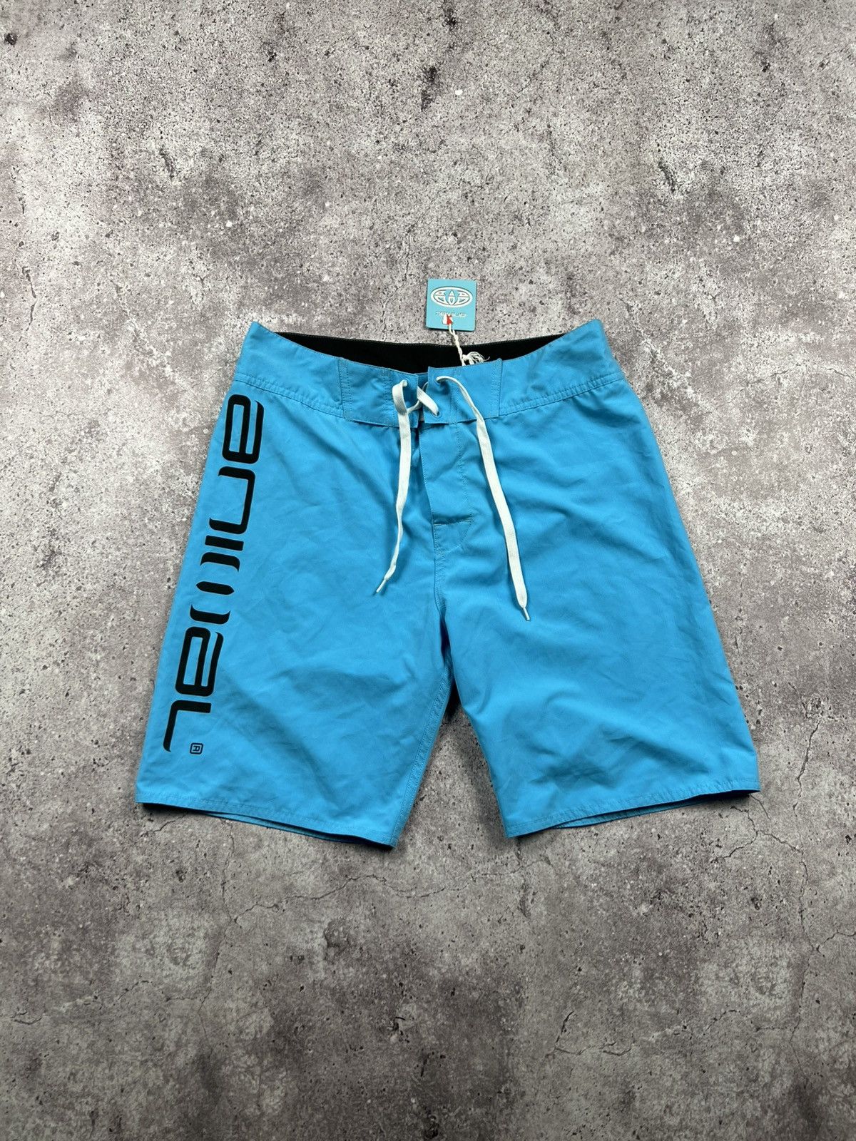 Quicksilver New Y2K Vintage Animal Shorts Billabong Quicksilver Style Size US 32 / EU 48 - 6 Thumbnail