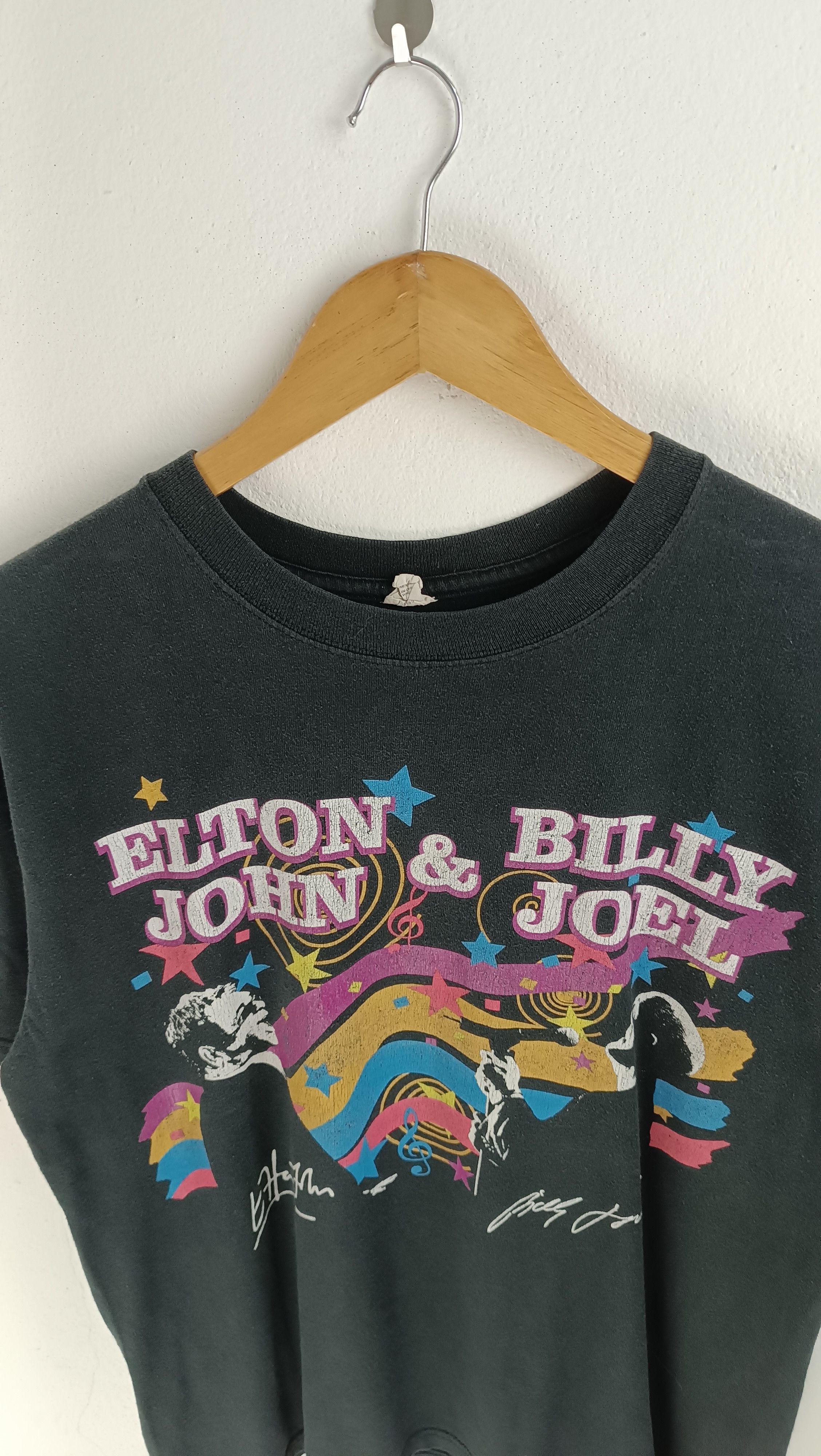 Band Tees VINTAGE '09 BILLY JOEL & ELTON JOHN FACE2FACE TOUR VERY RARE Size US M / EU 48-50 / 2 - 10 Thumbnail