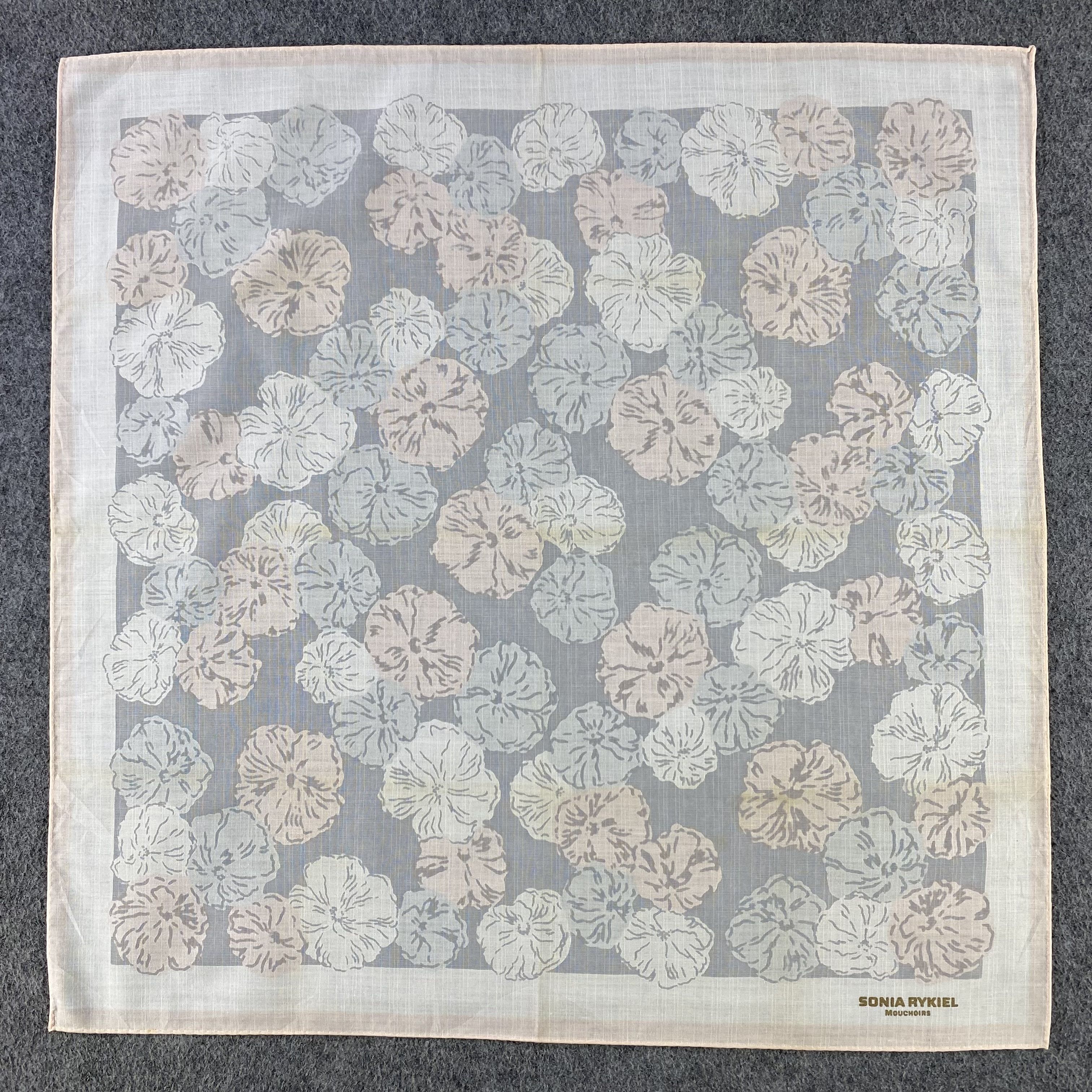 Sonia Rykiel Sonia Rykiel Handkerchief/Neckerchief/Bandana HC706 Size ONE SIZE - 1 Thumbnail