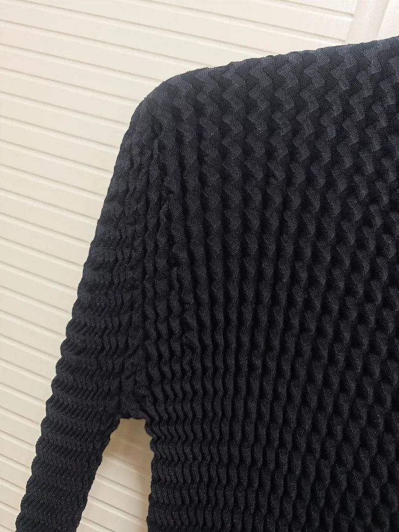 Issey Miyake Issey Miyake Sponge knitted base layer shirt Size M / US 6-8 / IT 42-44 - 4 Thumbnail