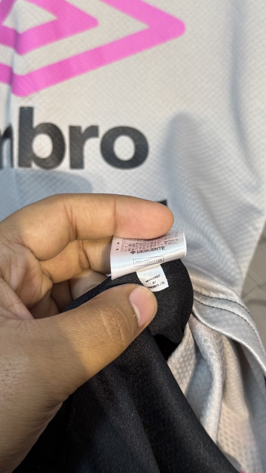 Umbro UMBRO JASPO GREY PINK JERSEY GRAPHIC Size US M / EU 48-50 / 2 - 7 Thumbnail