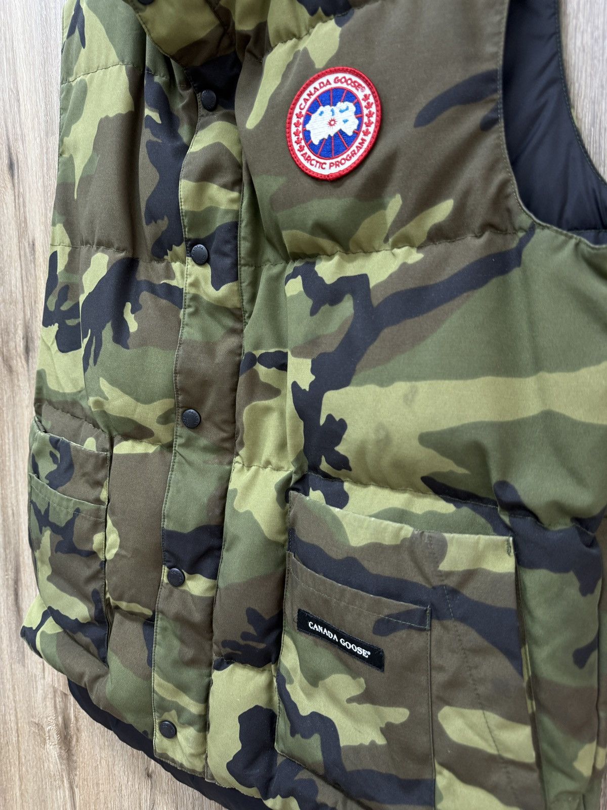 Canada Goose Canada Goose Camo Vest Size US M / EU 48-50 / 2 - 4 Thumbnail