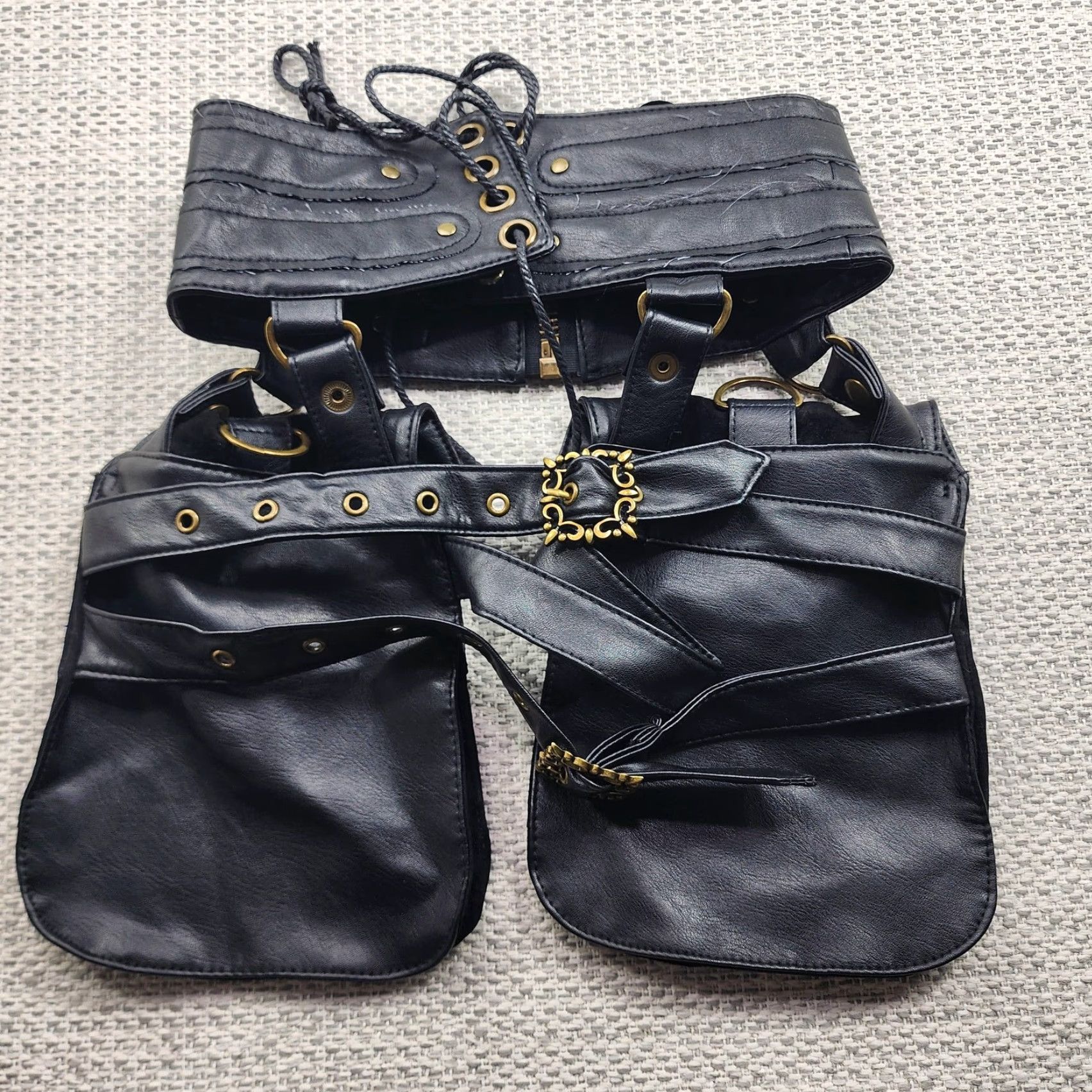 Vintage Steampunk Festival Utility Belt Bag Pouch Double Pocket Leather Suede Cosplay Size ONE SIZE - 3 Thumbnail