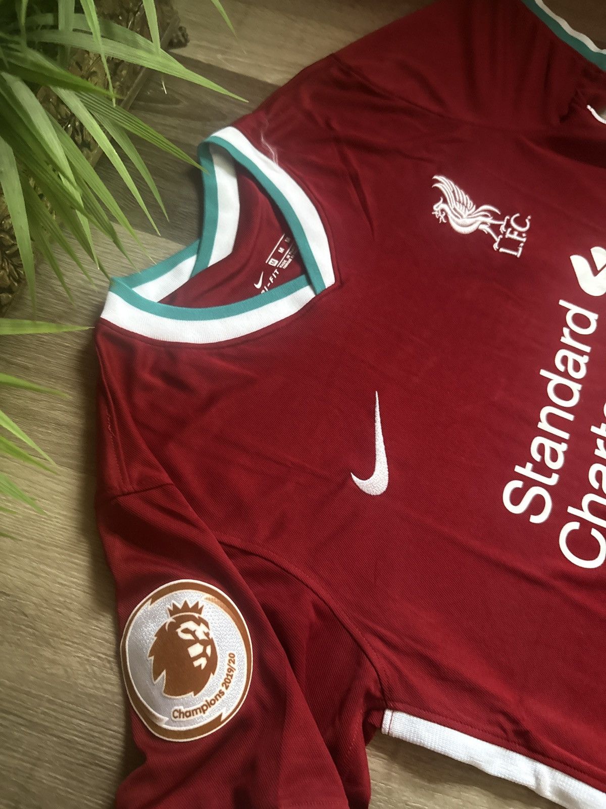 Nike Liverpool 2020/21 Nike Home Red Soccer Jersey LVP Ftball Sht Size US M / EU 48-50 / 2 - 3 Thumbnail