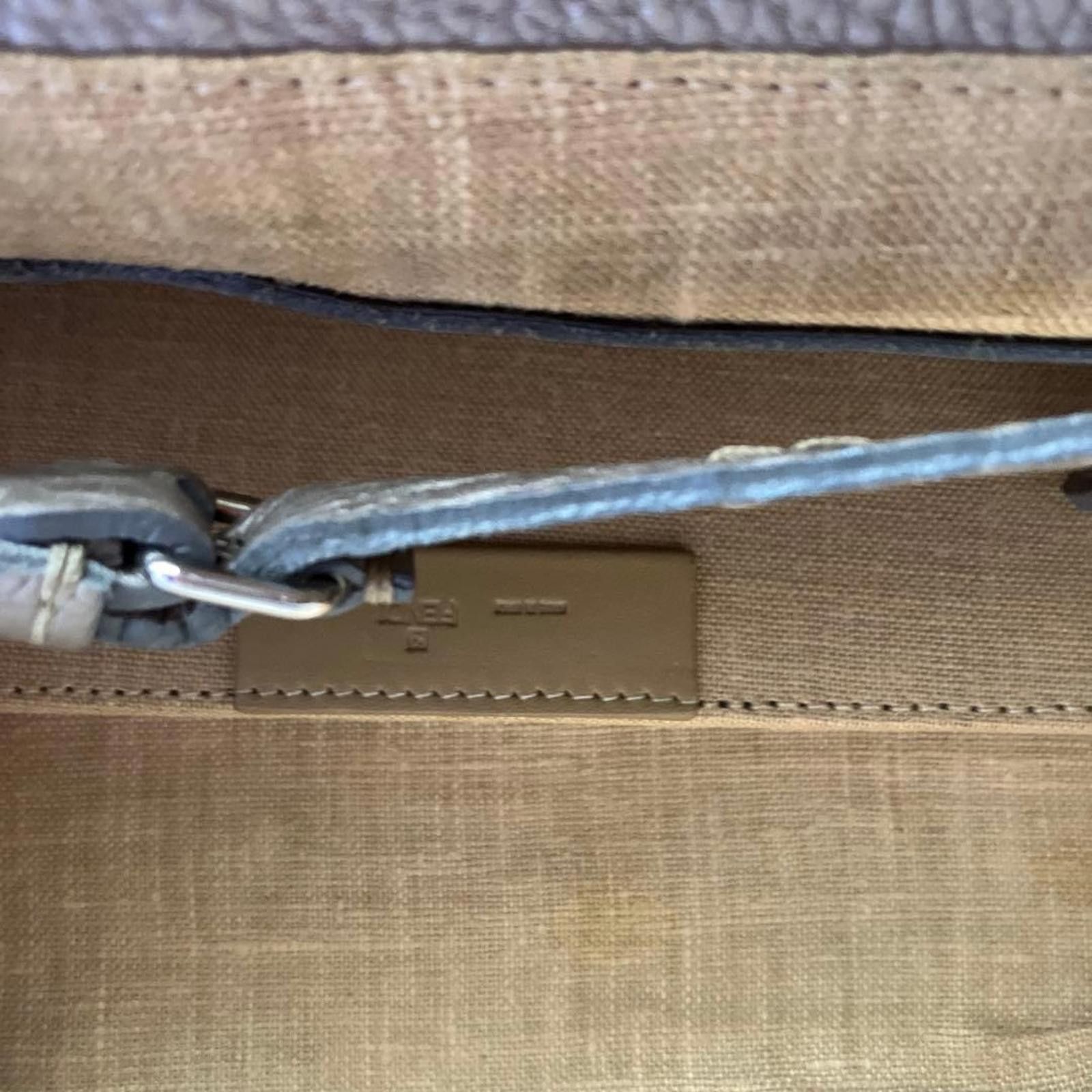 Fendi Fendi - Metallic Selleria Leather Handbag Size ONE SIZE - 7 Thumbnail