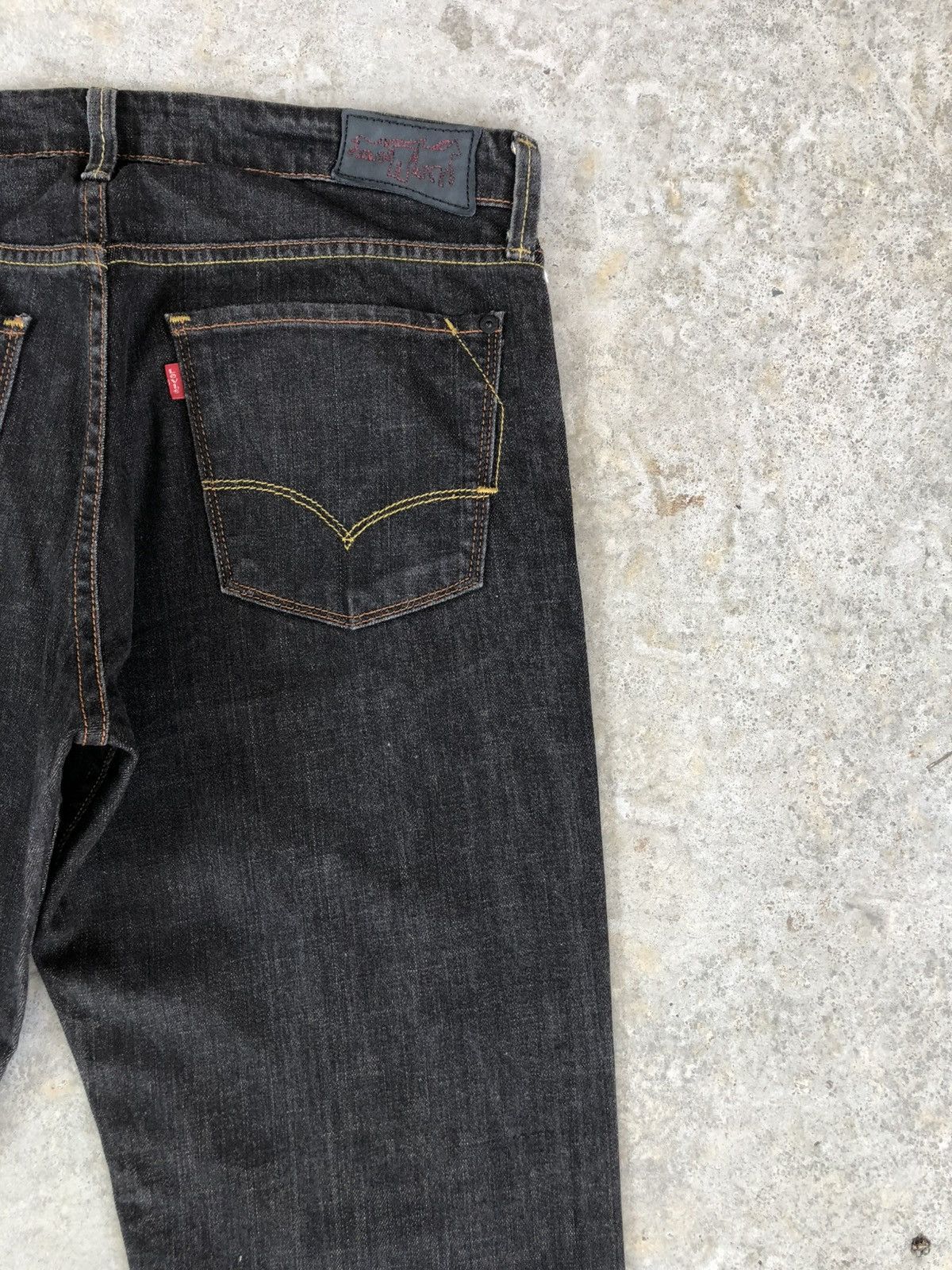 If Six Was Nine Y2k Levi’s Flared Jeans Low Boot Distressed Jeans Size US 33 - 10 Thumbnail