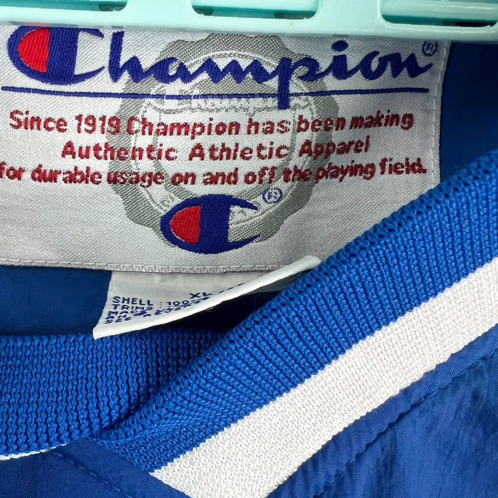 Champion VINTAGE Champion Windbreaker Jacket Mens XL Blue 90s Pullover Microfiber Embroidered Logo Pockets Size US XL / EU 56 / 4 - 6 Thumbnail