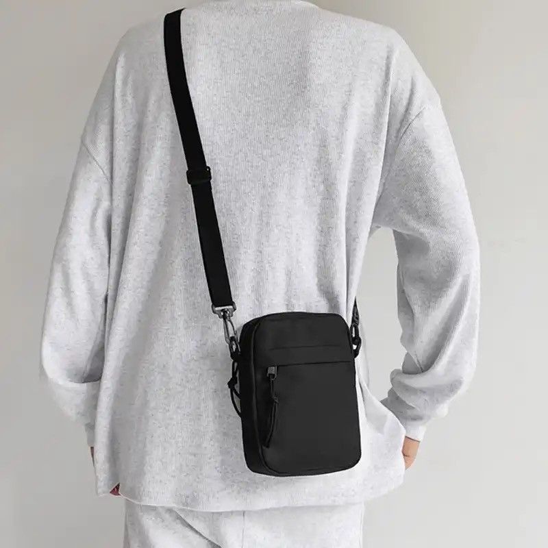 Japanese Brand Messenger Sling Bag Size ONE SIZE - 2 Thumbnail