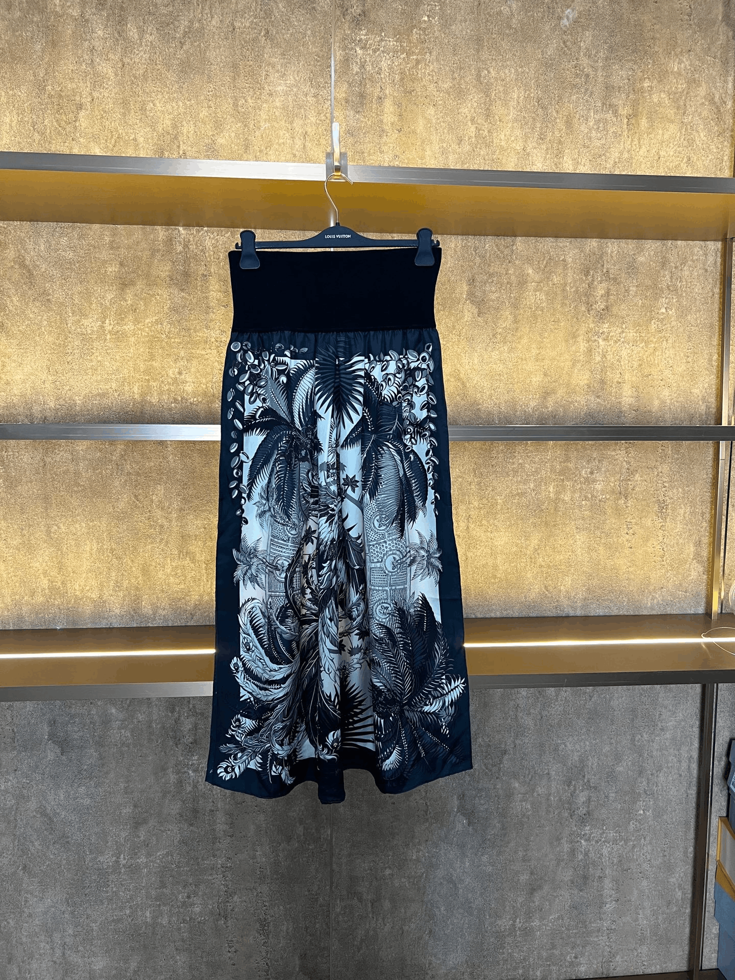 Hermes Hermes Skirt Size 38" / US 16 / IT 52 - 1 Thumbnail