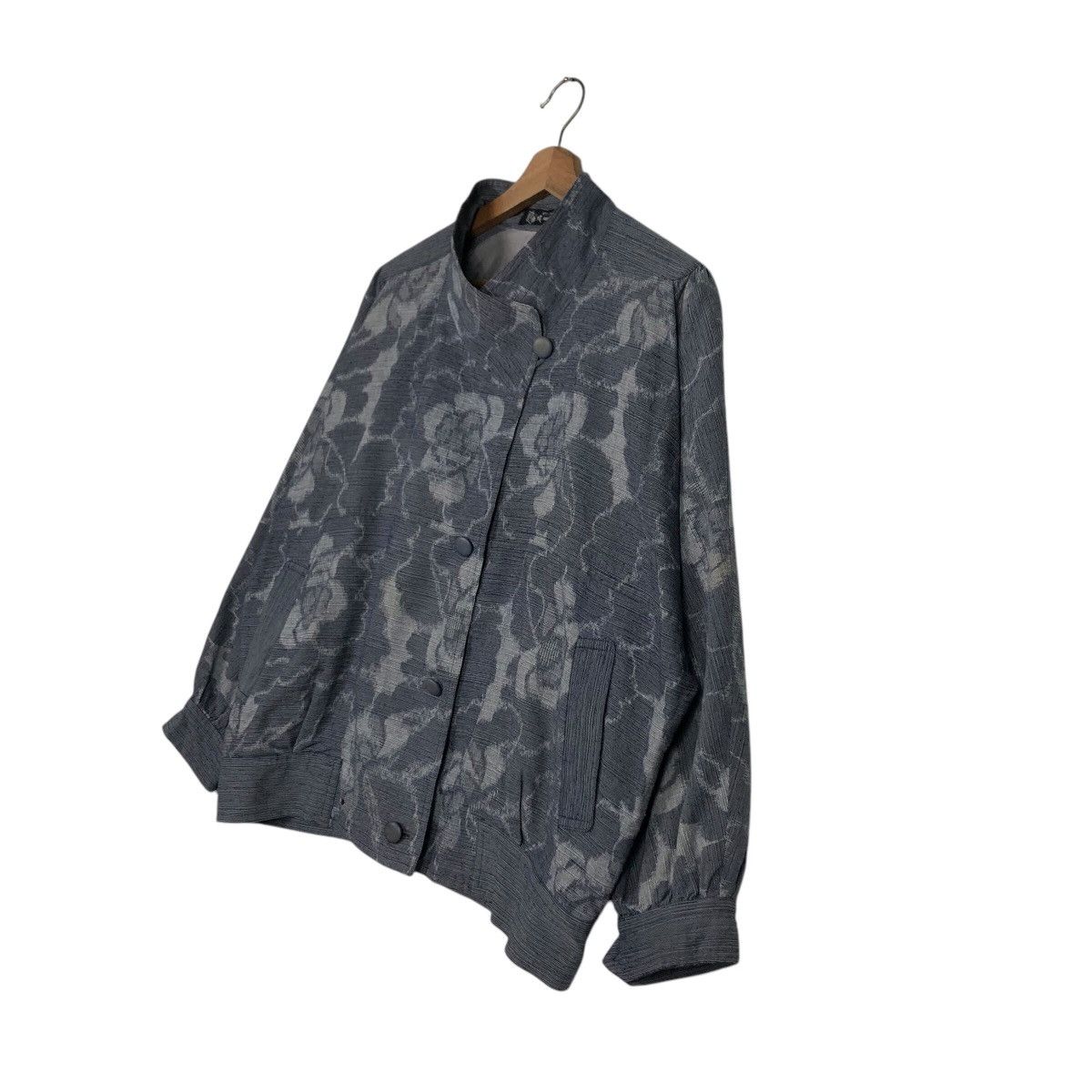 Issey Miyake 📌Vintage Bomber Jacket Quilted Flower Full Print Rich Grey Size US M / EU 48-50 / 2 - 3 Thumbnail