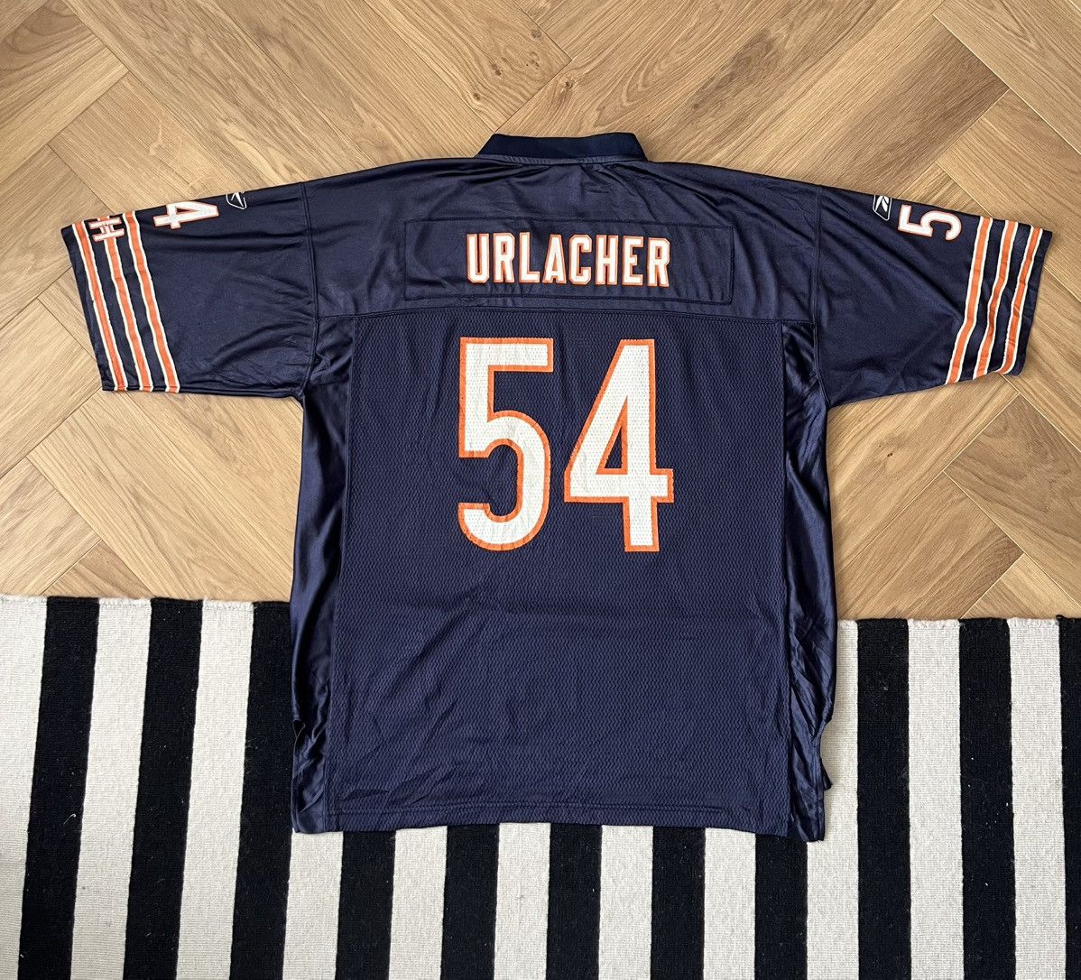 Reebok Vintage Brian Urlacher Chicago Bears #54 Reebok Home Jersey Size US XL / EU 56 / 4 - 8 Thumbnail