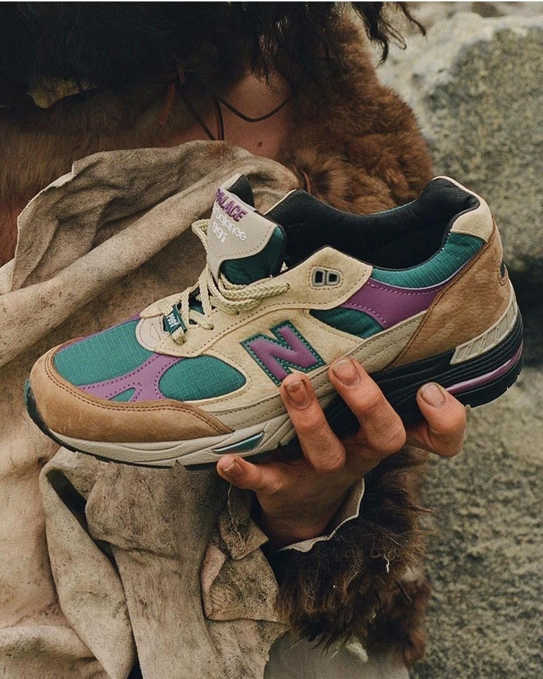 New Balance × Palace New Balance 991 MiUK Palace Teal Size US 9.5 / EU 42-43 - 1 Thumbnail