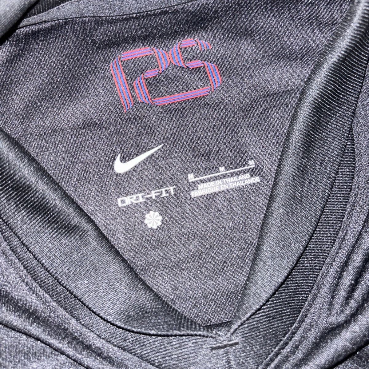 Nike Barcelona 2024/25 Away Kit Fan Version Size US M / EU 48-50 / 2 - 4 Thumbnail