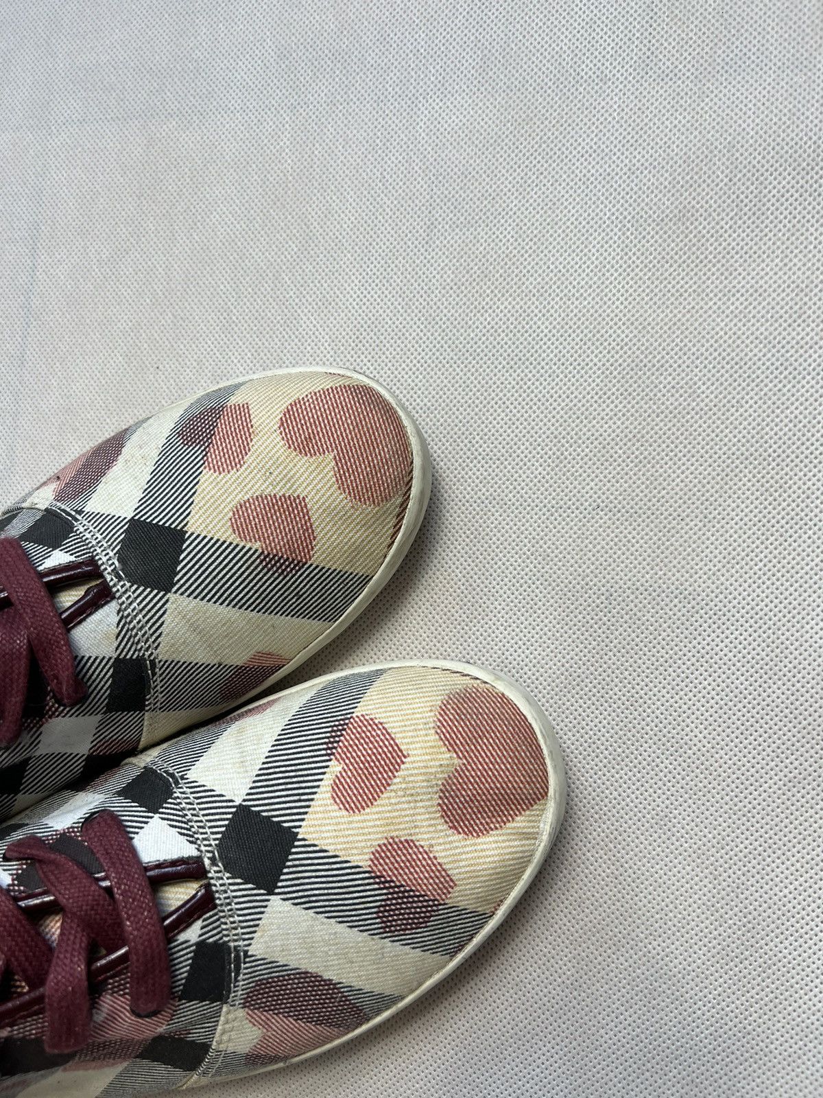 Burberry Shoes Burberry heart patterns Size US 8.5 / IT 38.5 - 5 Thumbnail