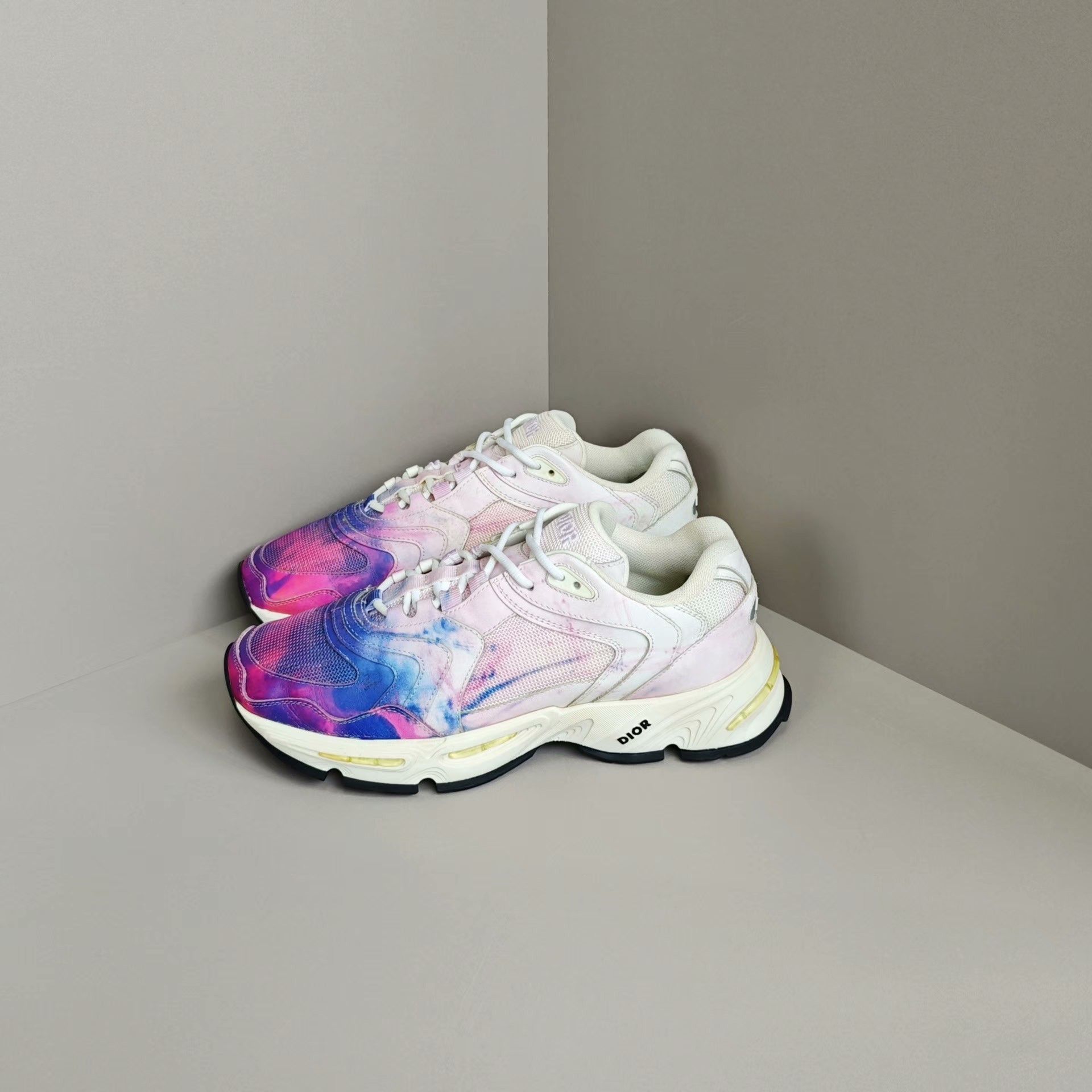 Dior Dior Casual Lowtop Sneakers 8 Men Size US 8 / EU 41 - 1 Thumbnail