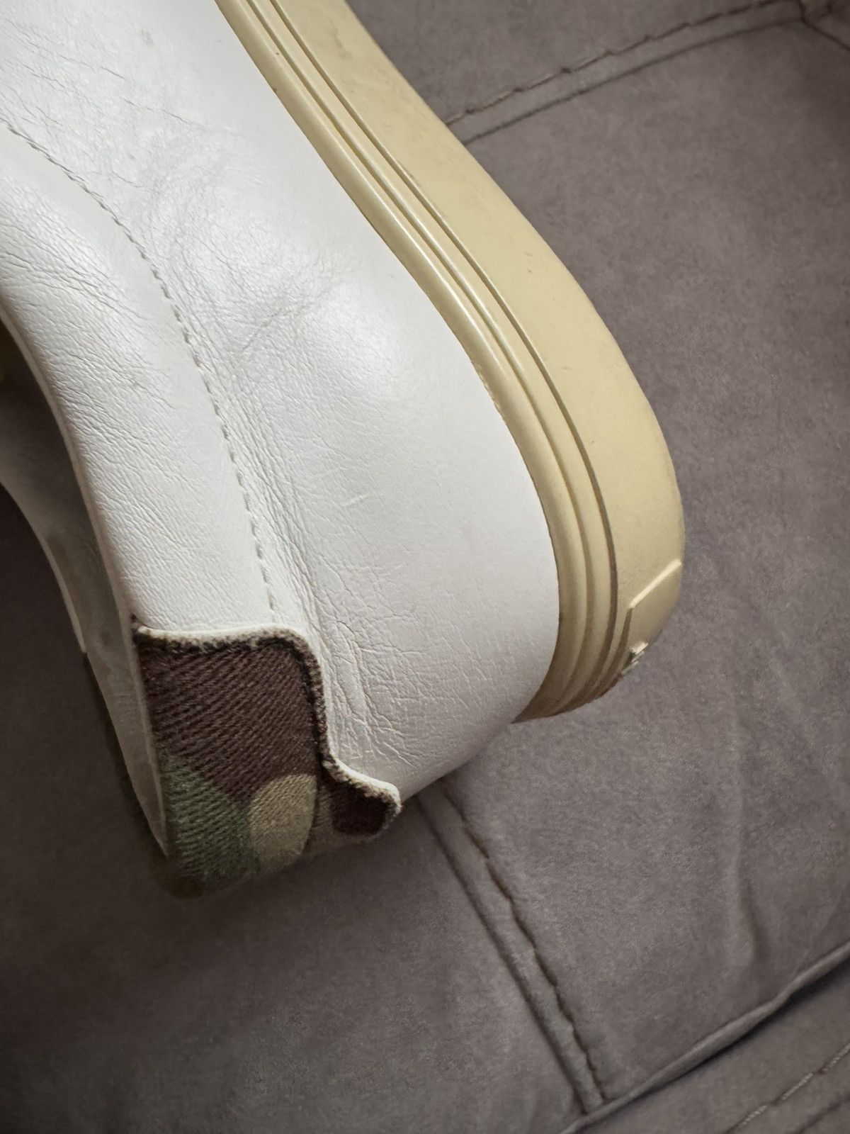 Saint Laurent Paris SAINT LAURENT sneakers see ALL PHOTOS AND DESCRIPTION Size US 7 / EU 40 - 16 Thumbnail