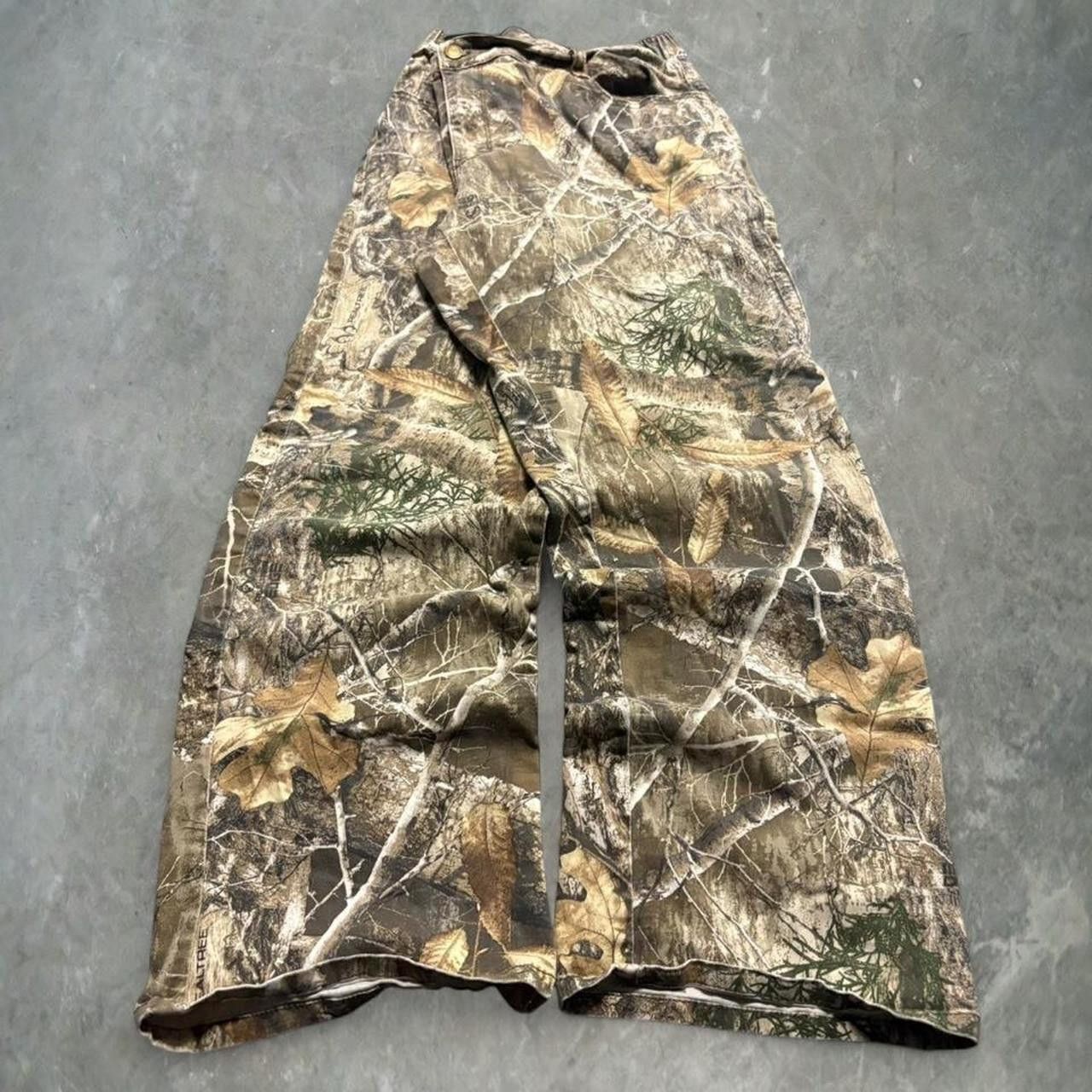 Realtree Crazy Vintage Y2K 2000s Baggy RealTree Real Camo Streetwear Outdoor Skater Style Denim Jeans! Size US 38 / EU 54 - 2 Thumbnail