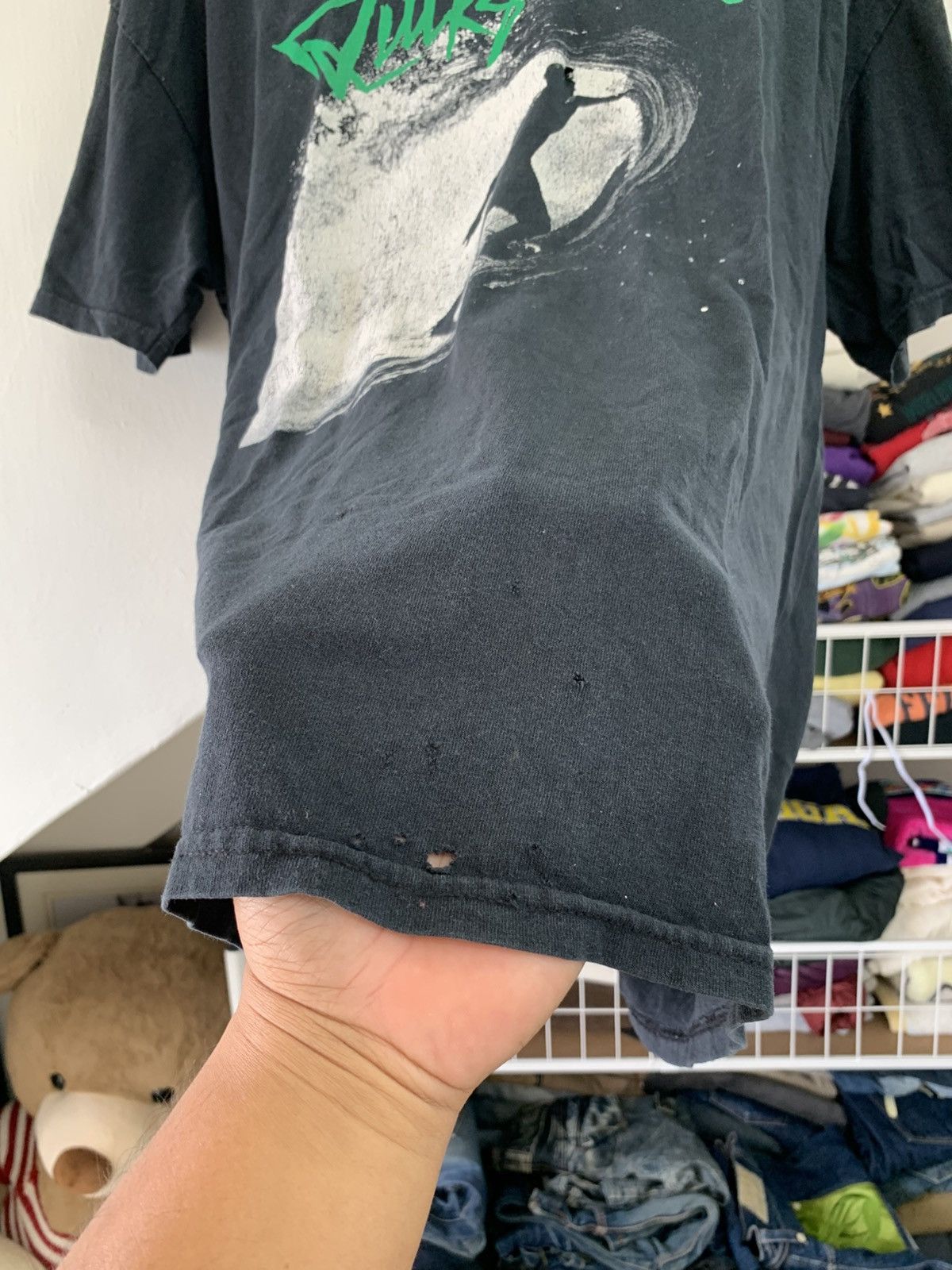Quiksilver size XL: Vintage Quiksilver surf tshirt surfing rare design Size US XL / EU 56 / 4 - 8 Thumbnail