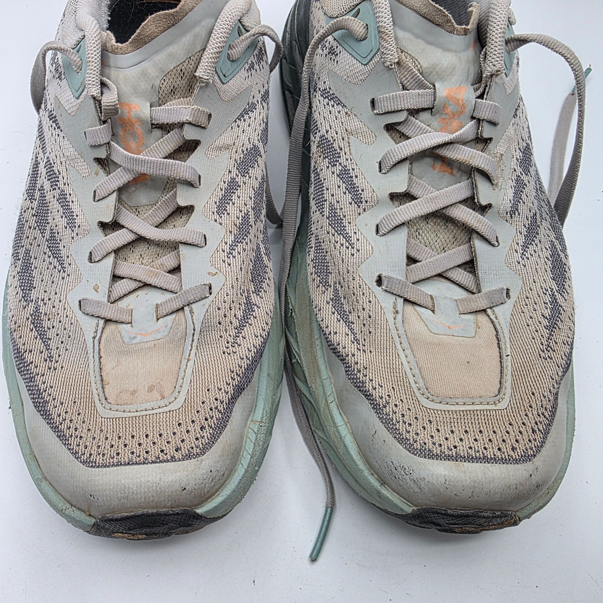 Hoka Hoka One One Speedgoat 5 Womens Size 10 Gray Blue Athletic S Size US 10 / IT 40 - 10 Thumbnail