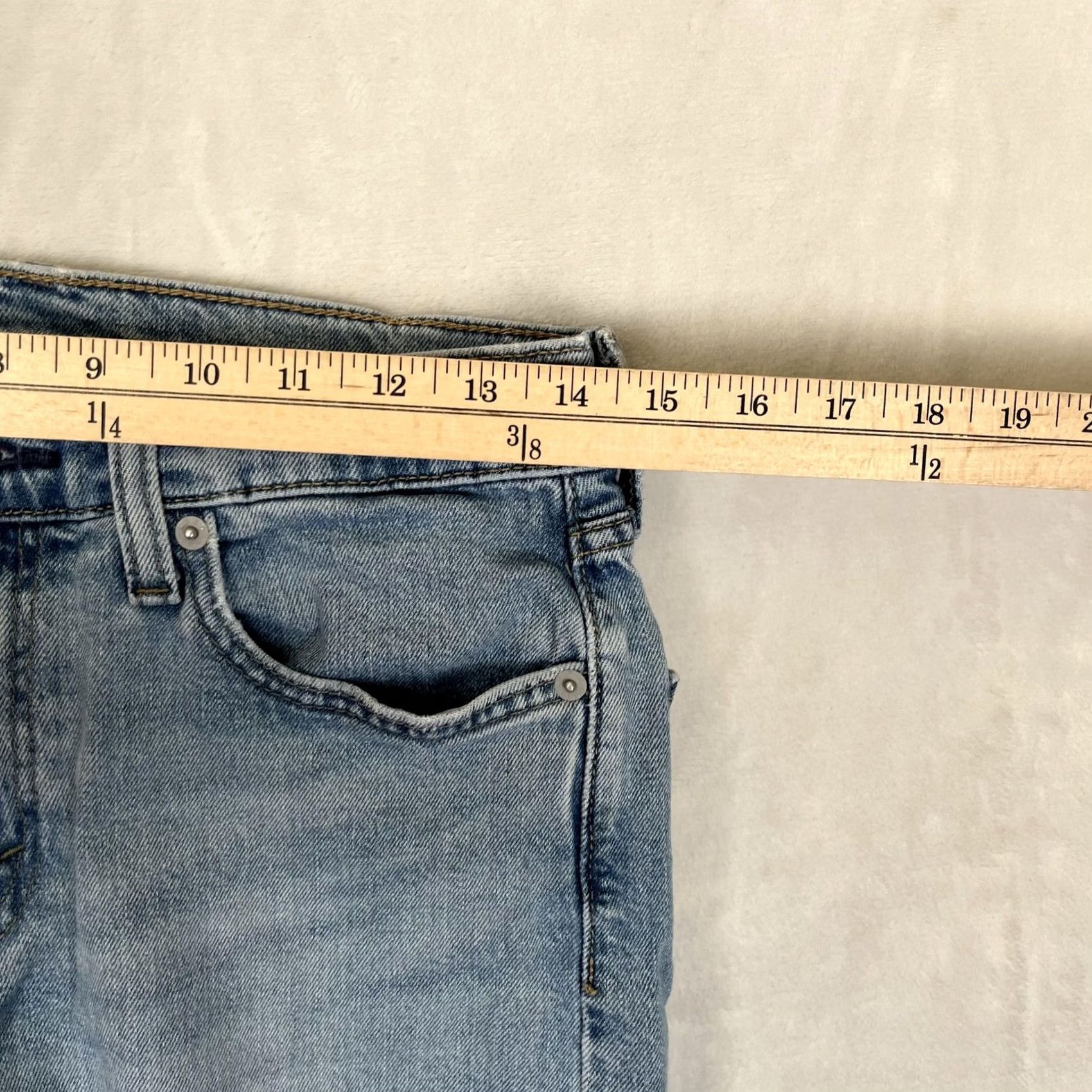 Levi's Levi's 502 Jeans Mens 29x30 Light Wash Blue Regular Taper Denim Stretch Pockets Zip 5-Pocket Size US 29 - 4 Thumbnail