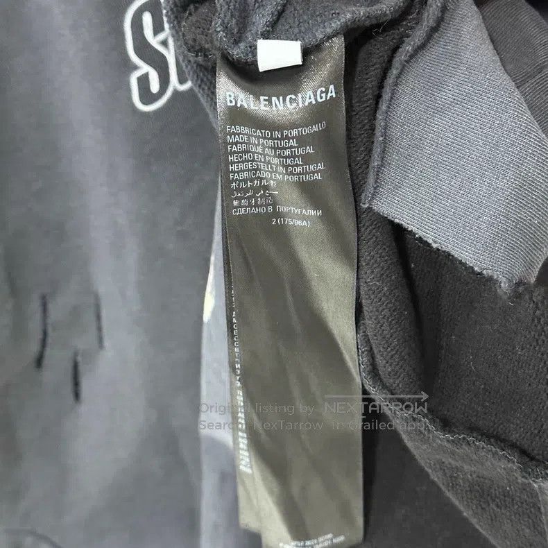 Balenciaga Balenciaga Backwards writing hooded sweater Size US M / EU 48-50 / 2 - 5 Thumbnail