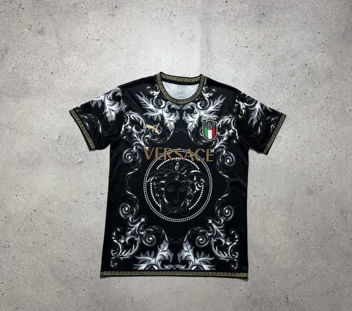 Puma × Versace ITALY X VERSACE CONCEPT DESIGN | Grailed