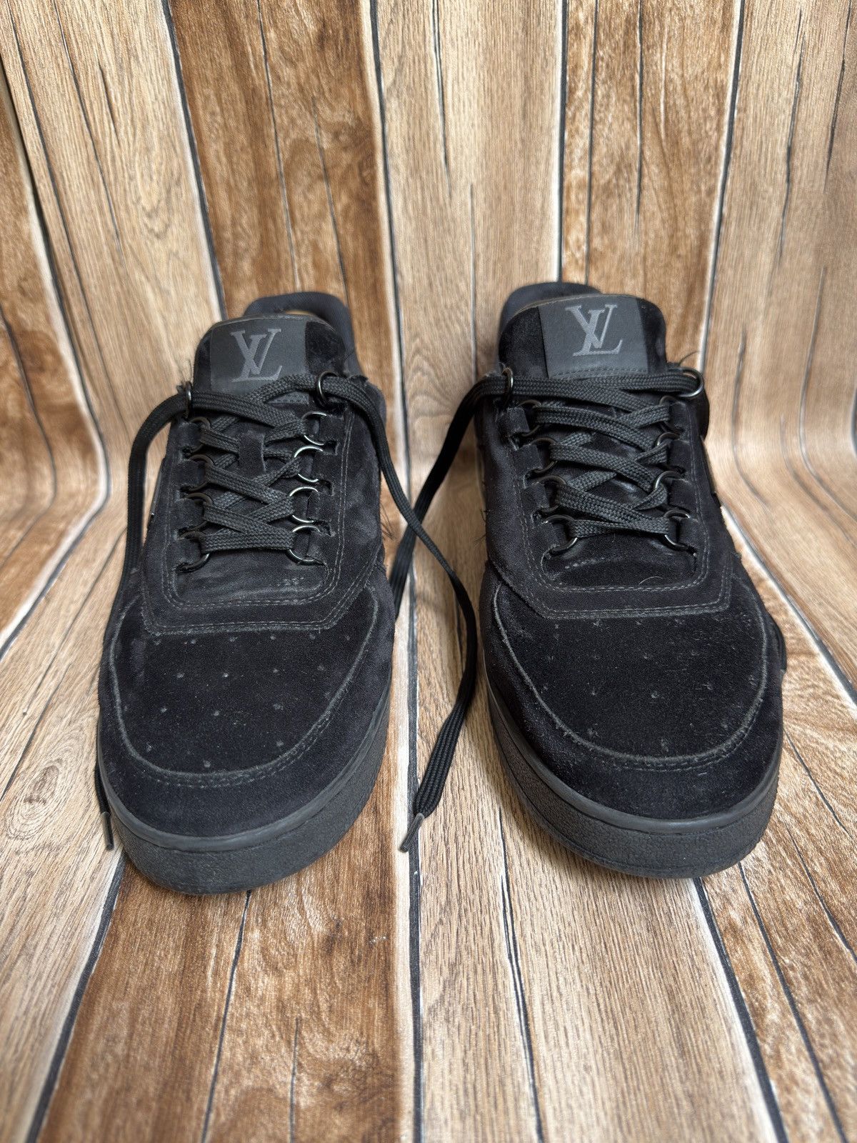 Louis Vuitton Suede lv trainers Size US 10 / EU 43 - 5 Thumbnail