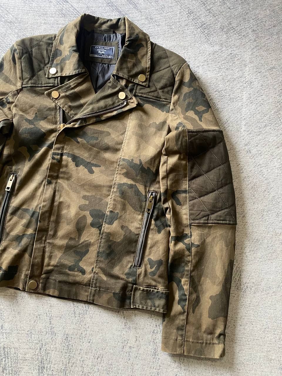Zara Zara Man Camouflage Double Collar Biker Jacket Size US S / EU 44-46 / 1 - 2 Thumbnail
